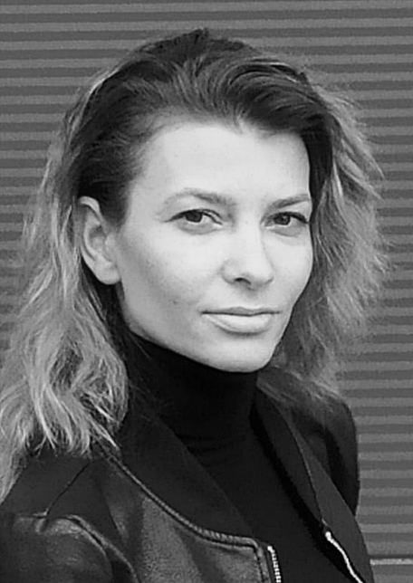    акторка  of Lesya Ukrainka National Academic Theatre