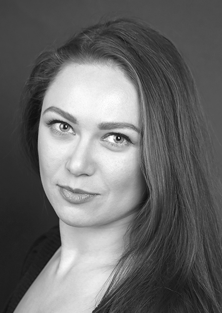 Dina Andriichuk  акторка  of Lesya Ukrainka National Academic Drama Theatre