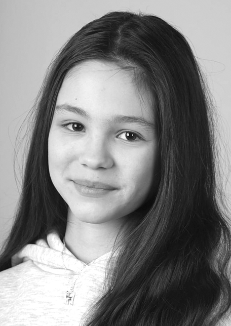 Марія Грабченко  акторка   	національного академічного театру ім. Лесі Українки