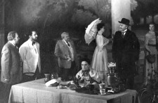 МАРИНА, НЯНЯ
«Дядя Ваня» А.Чехова. 1960 г.
Сцена из спектакля. 