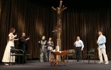 БАБУШКА (вторая слева)
«Деревья умирают стоя» А.Касоны. 2018 г.
 Сцена из спектакля.
