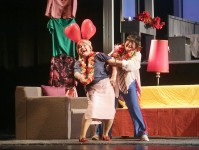 Надія Кондратовська, Ніна Ніжерадзе