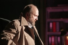 Олександр Кобзар