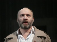 Олександр Кобзар