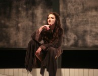 у виставі Санаторійна зона 